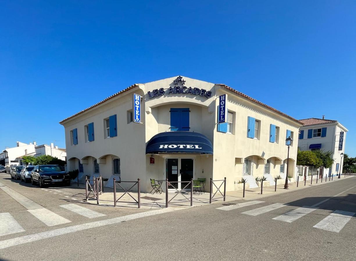 Hôtel Les Arcades Saintes-Maries-de-la-Mer Exterior foto