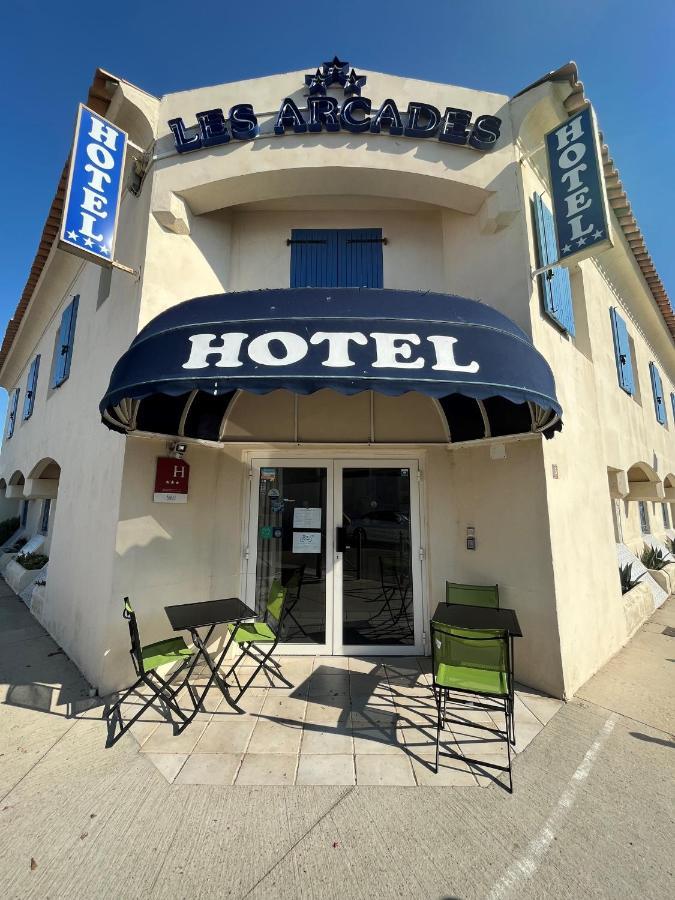 Hôtel Les Arcades Saintes-Maries-de-la-Mer Exterior foto