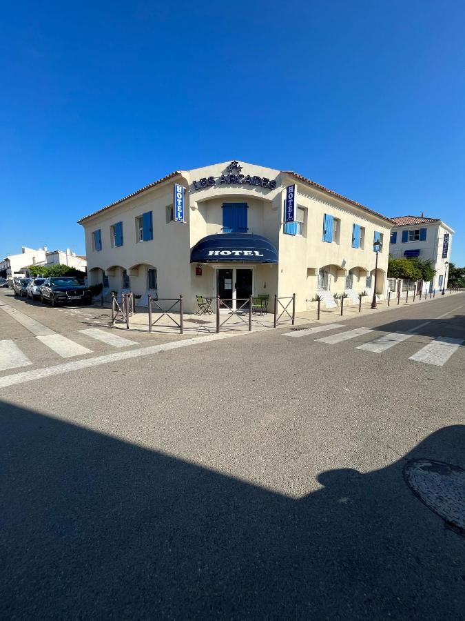 Hôtel Les Arcades Saintes-Maries-de-la-Mer Exterior foto